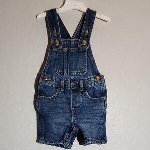 OLD NAVY shorttails Overall Shortsb Adjustable ButtonbStraps Snap Button Legs